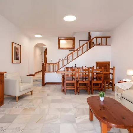 Villas Parque Santiago Iii By Upper Luxury Housing Villa *