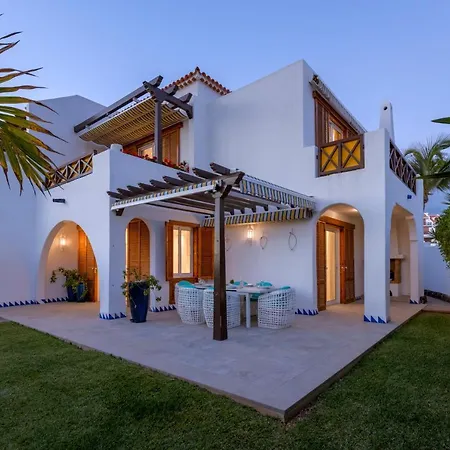 Villa Villas Parque Santiago Iii By Upper Luxury Housing Playa de las Americas (Tenerife)
